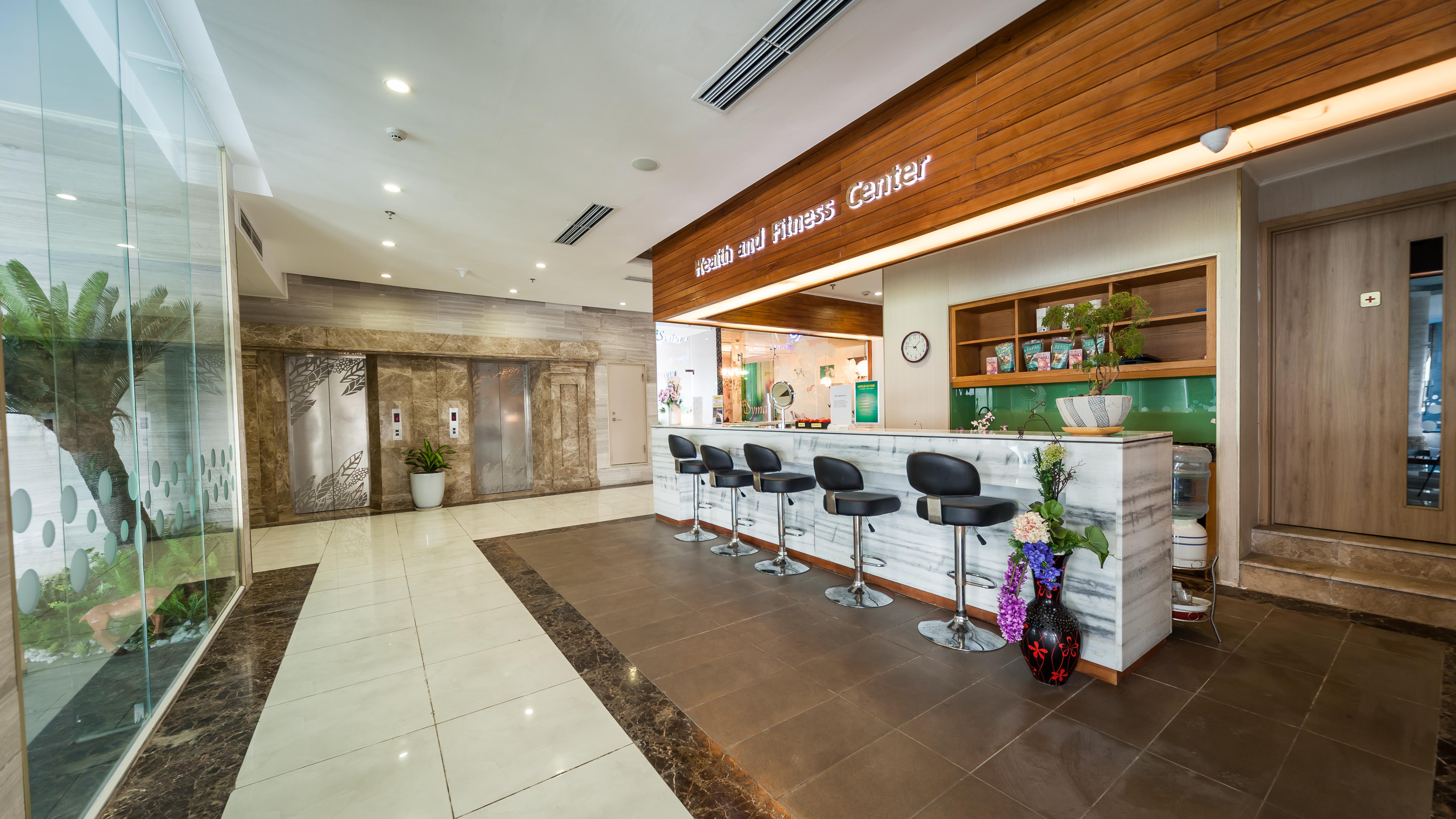 Super Hotel Candle Hanoi Esterno foto
