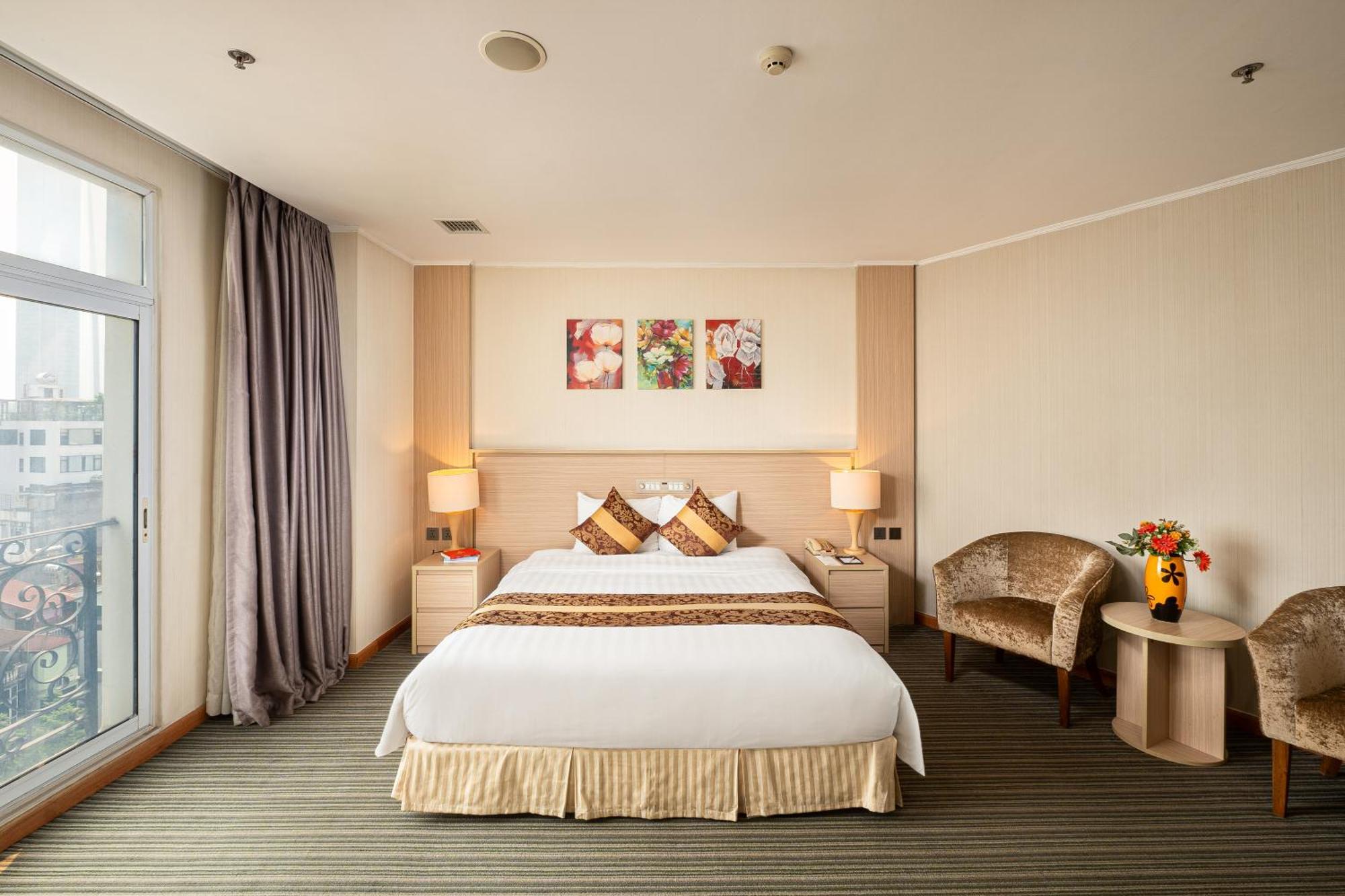 Super Hotel Candle Hanoi Esterno foto