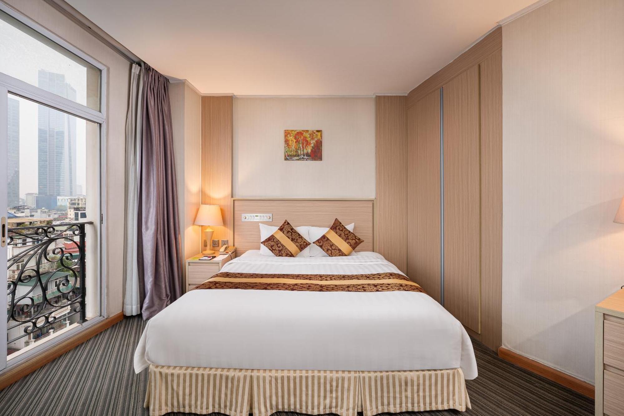 Super Hotel Candle Hanoi Esterno foto